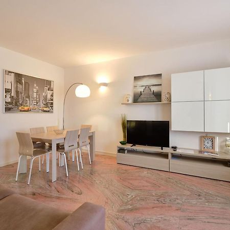Apartmentsgarda - Gardalux Apartments Garda (Verona) Exterior foto