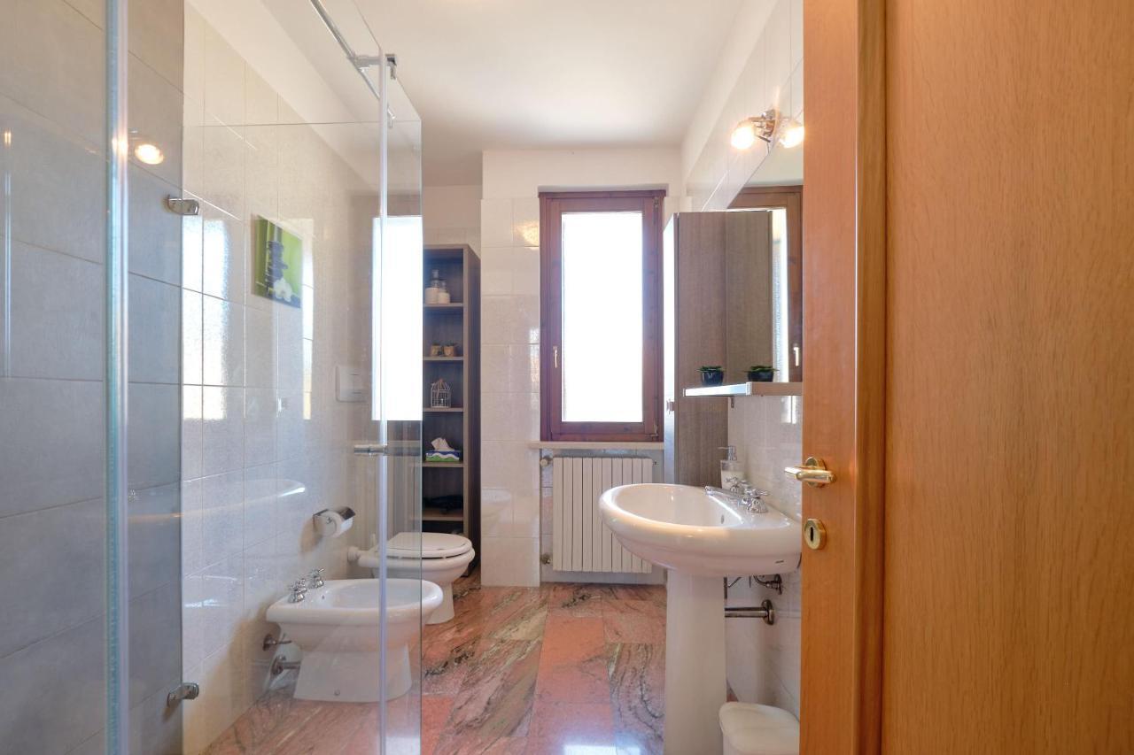 Apartmentsgarda - Gardalux Apartments Garda (Verona) Exterior foto
