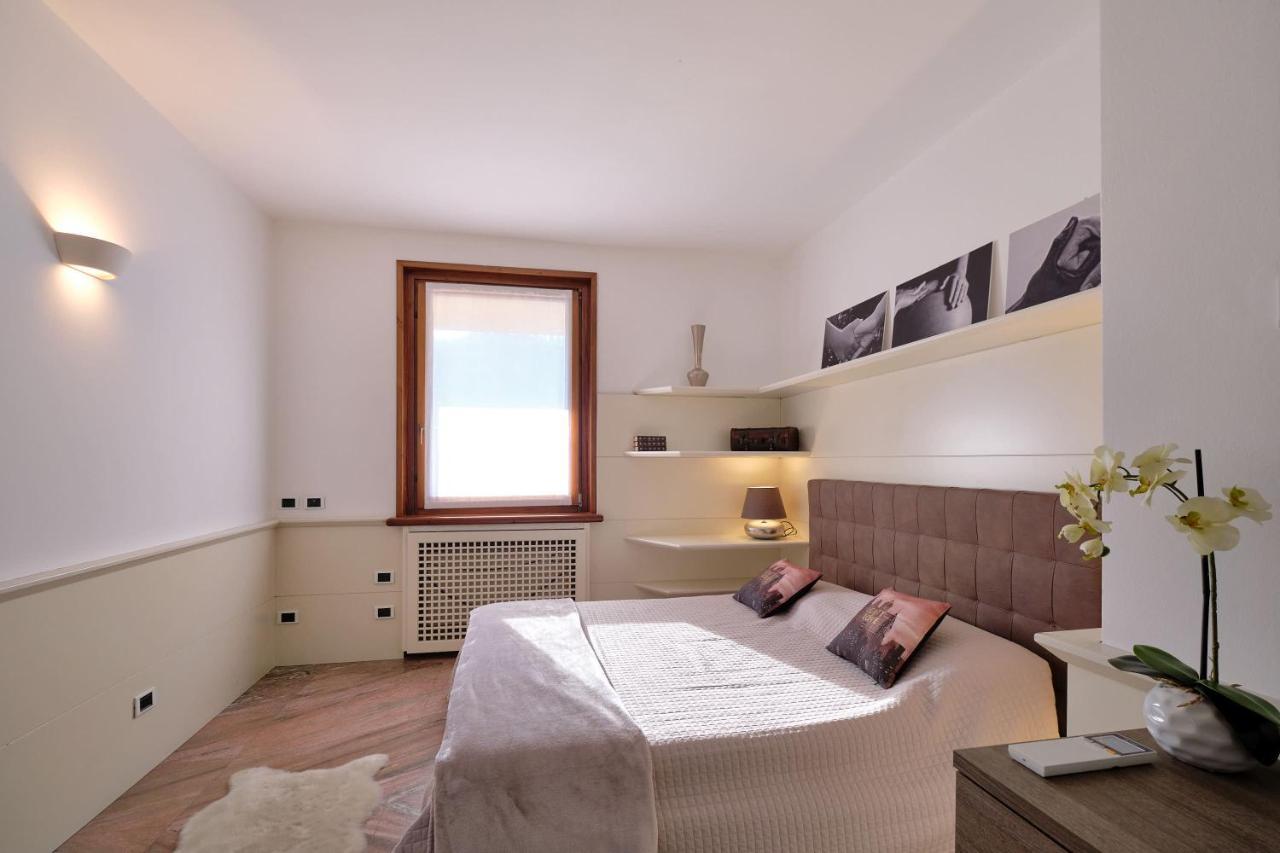 Apartmentsgarda - Gardalux Apartments Garda (Verona) Exterior foto