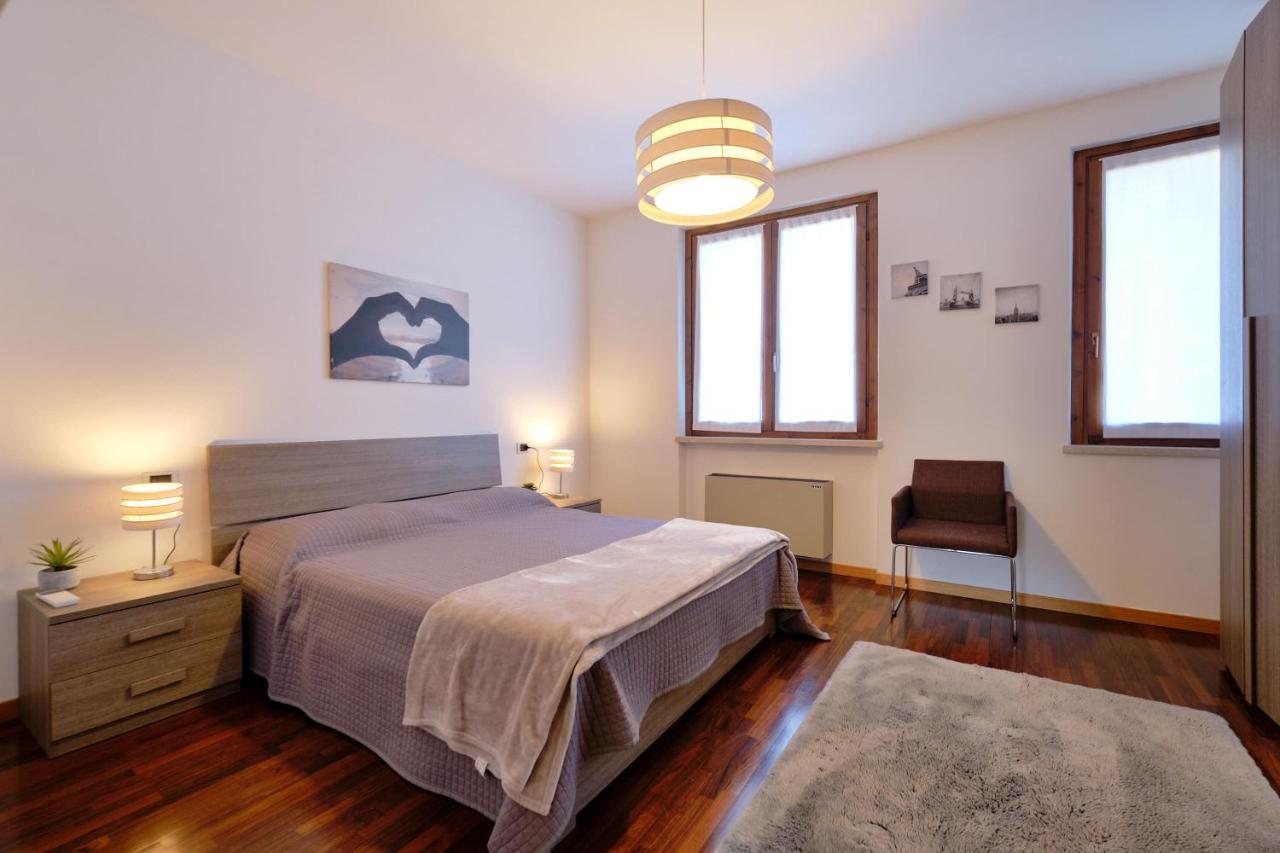 Apartmentsgarda - Gardalux Apartments Garda (Verona) Exterior foto