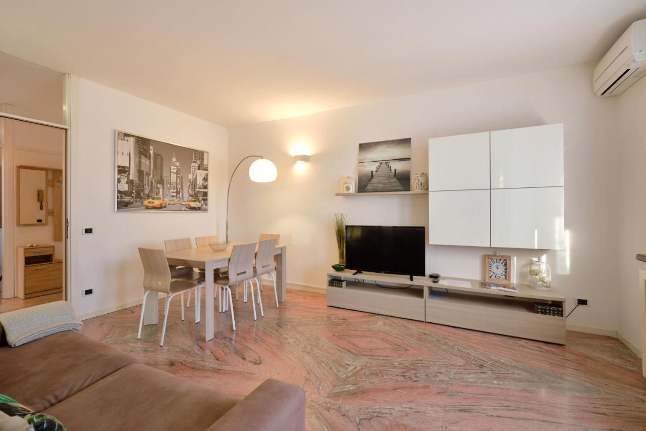 Apartmentsgarda - Gardalux Apartments Garda (Verona) Exterior foto