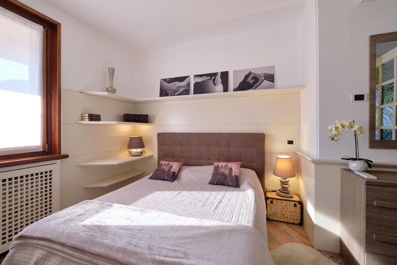 Apartmentsgarda - Gardalux Apartments Garda (Verona) Exterior foto
