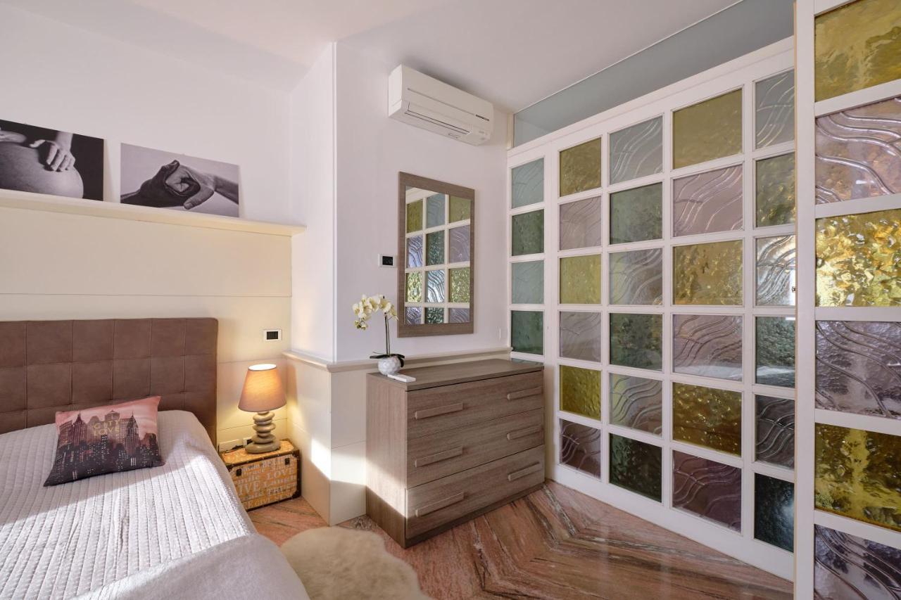 Apartmentsgarda - Gardalux Apartments Garda (Verona) Exterior foto